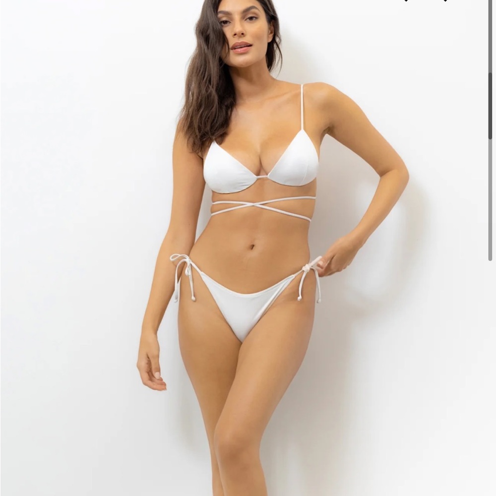 IRIDESCENT WHITE LUREX- Della Top and Piper Bottom